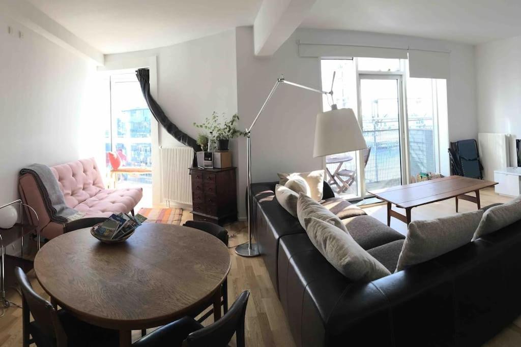 Apartment At The Waterfront *